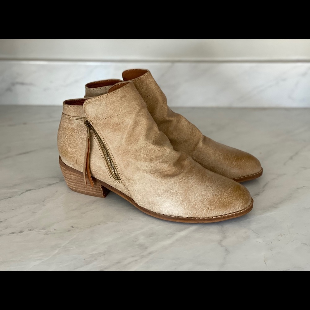 Davidson vintage bootie